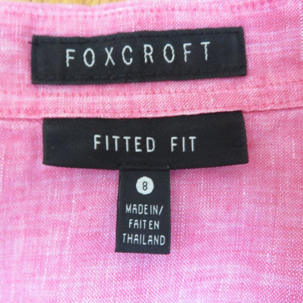 CLEARANCE Foxcroft Raspberry colored 100% Linen Y neck button down shirt size 8 - Picture 3 of 7
